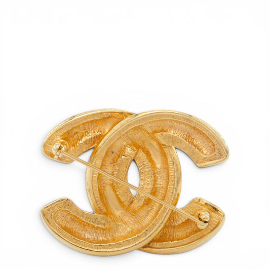 Chanel Brosche gold gesteppt