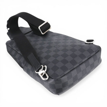 Louis Vuitton Avenue Sling Damier graphite