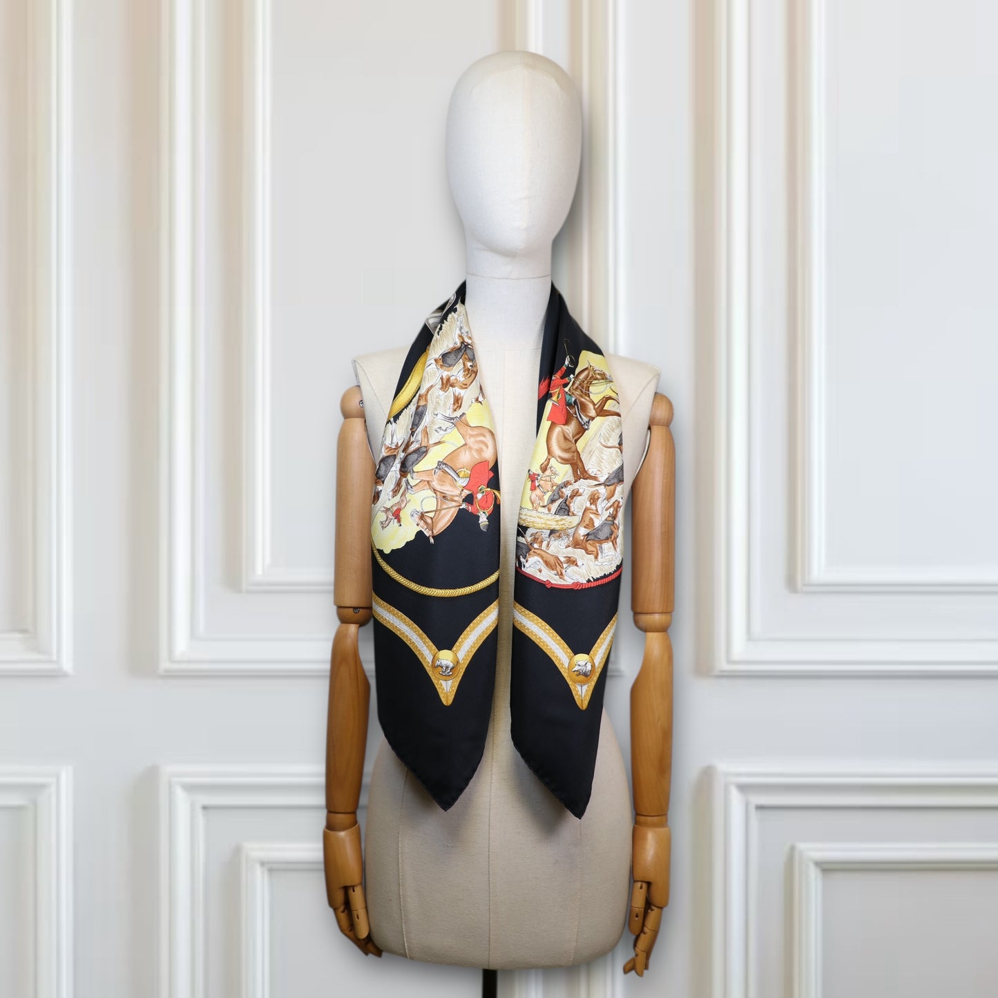Hermès Carré „Laisser courre“ schwarz