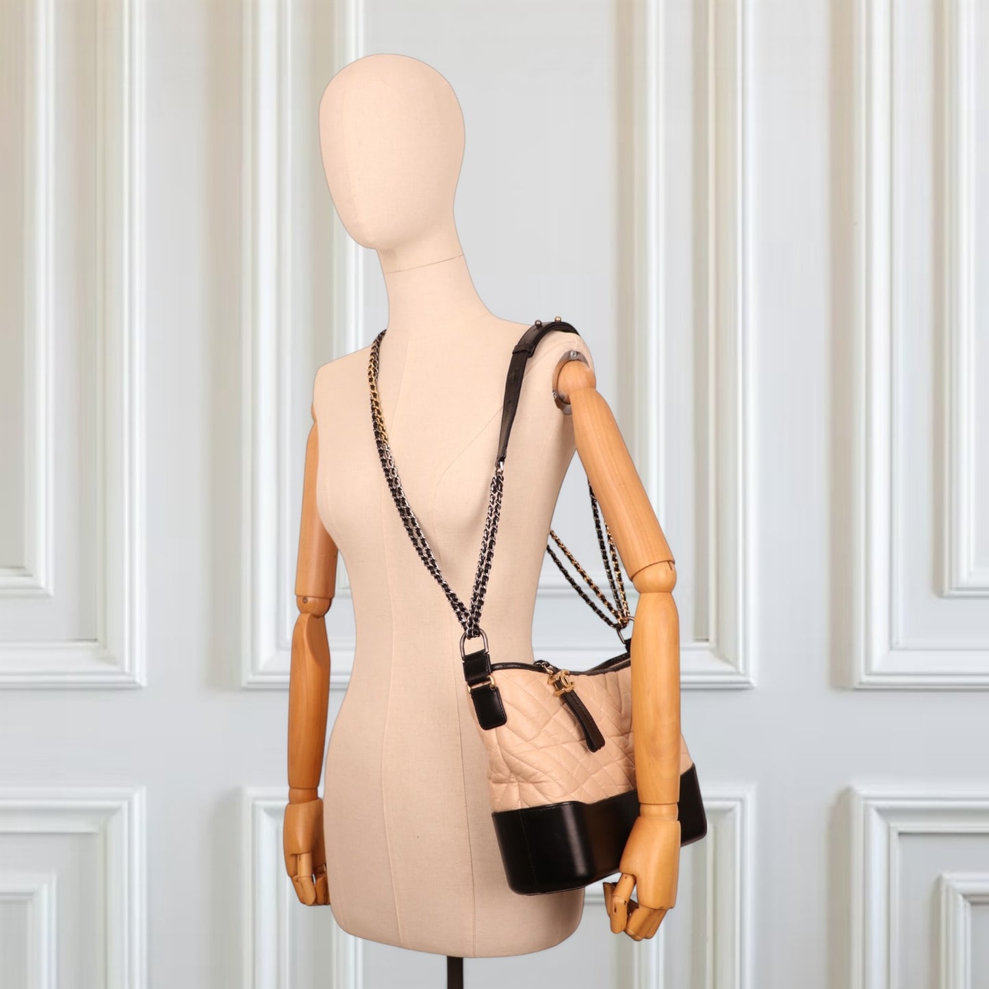 Chanel Gabrielle large beige/schwarz