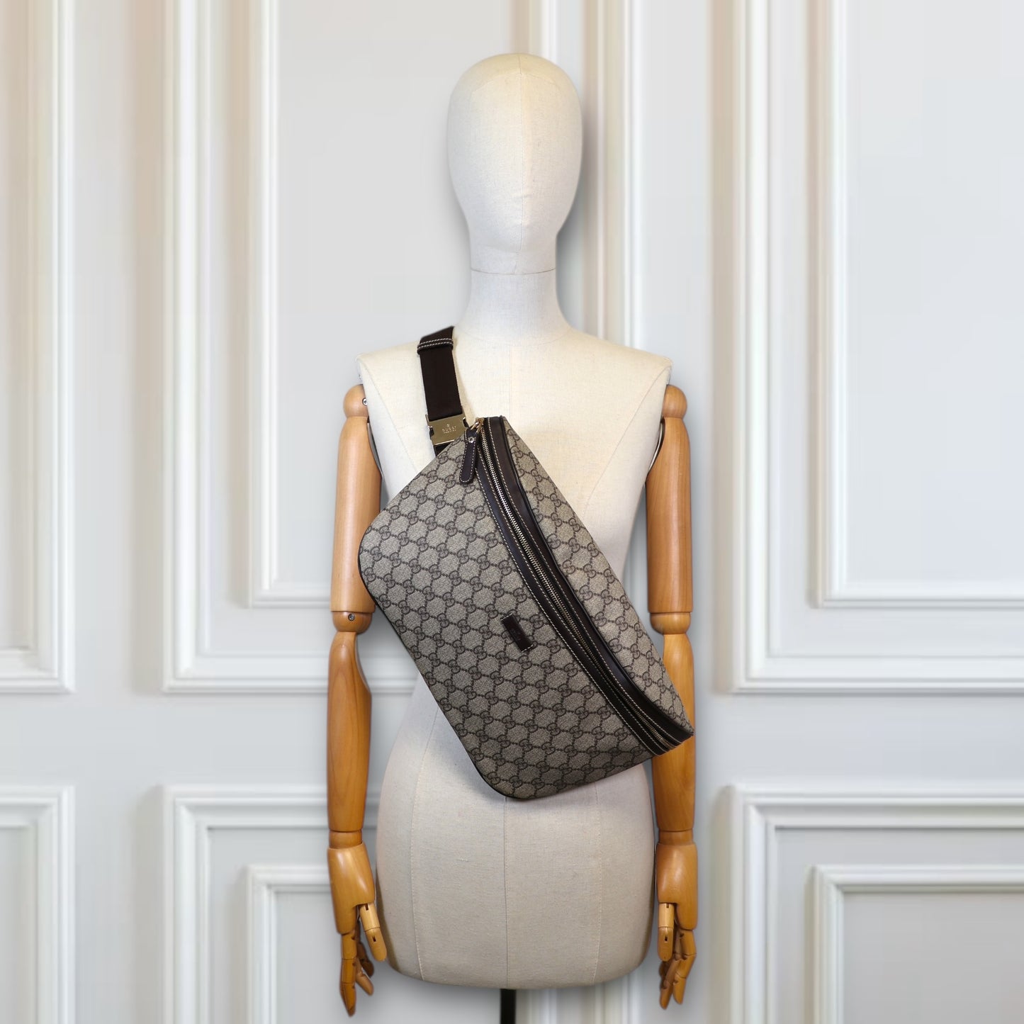 Gucci Gürteltasche GG Supreme