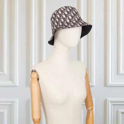 Dior wendbarer Teddy-D bucket hat Gr. 58