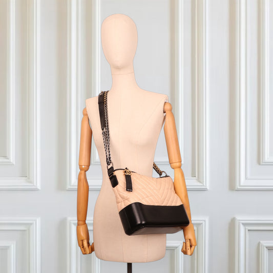 Chanel Gabrielle large beige/schwarz