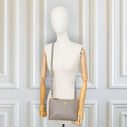 Prada Umhängetasche Vitello Phenix GHW