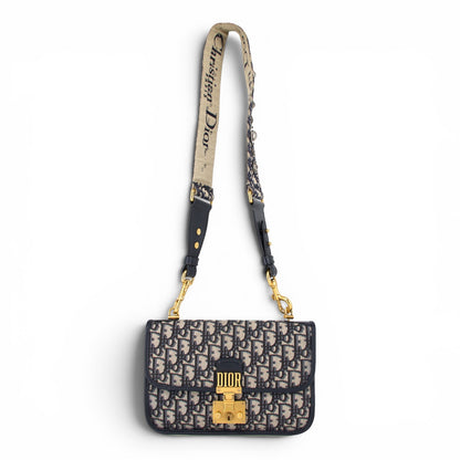 Dior Addict flap oblique blau