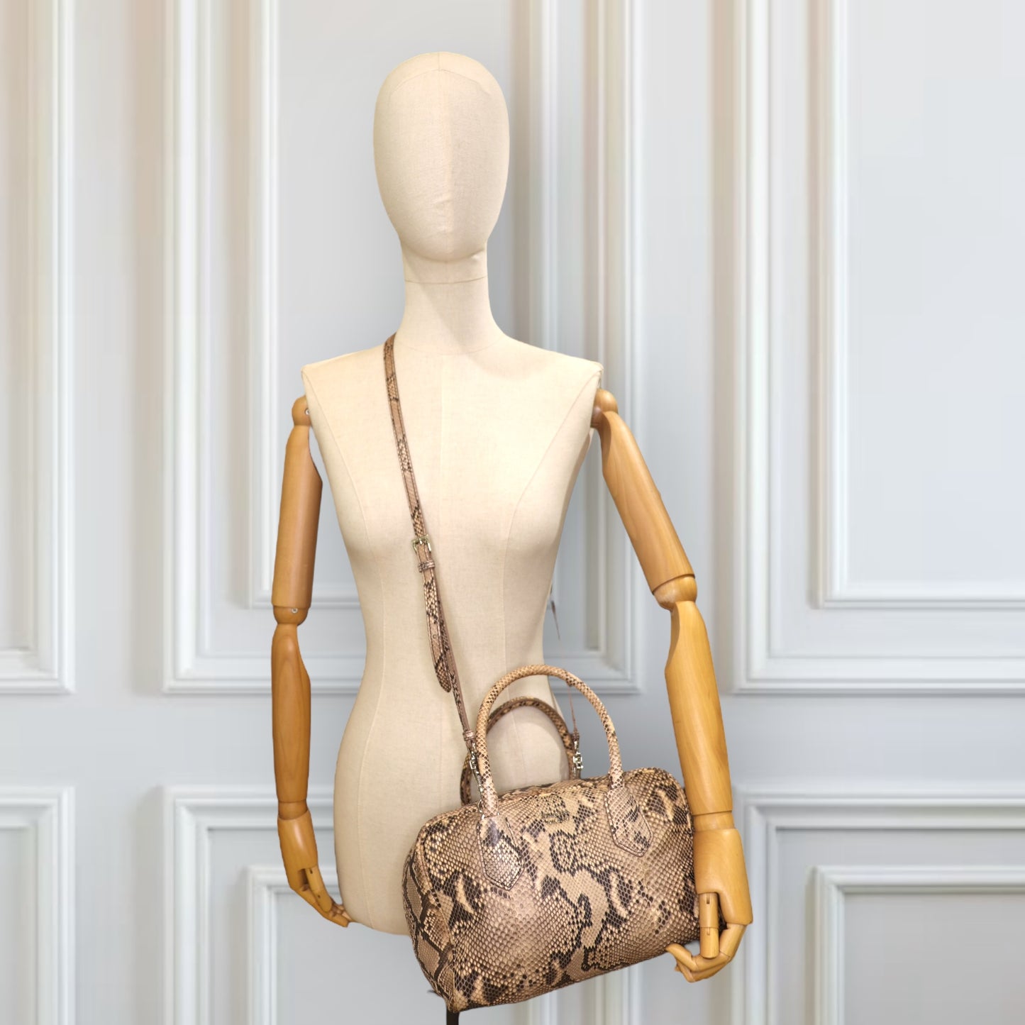 Prada Two-way Python