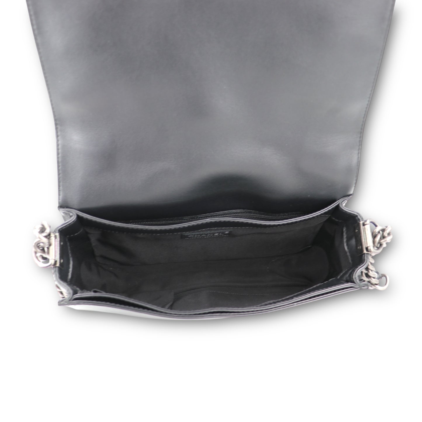 Chanel Boy enchained schwarz