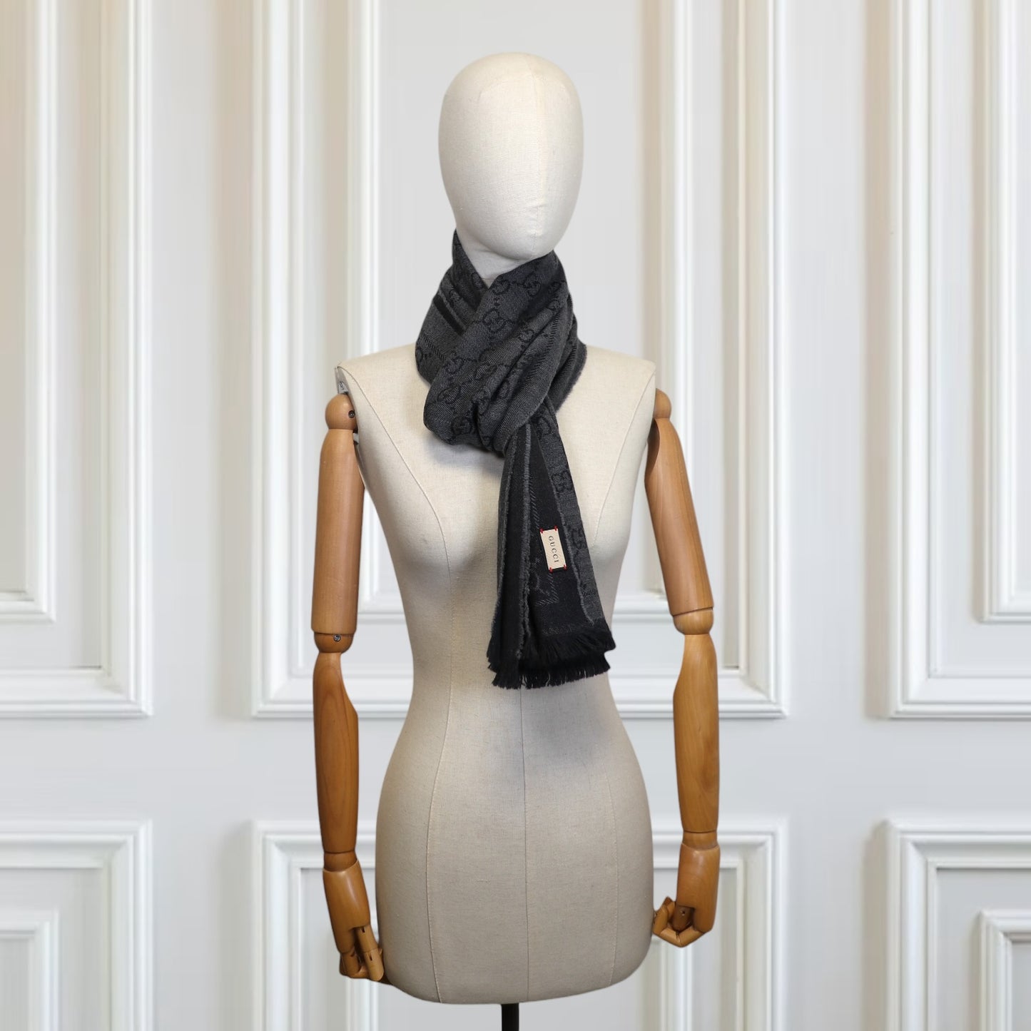 Gucci Schal GG grau reversible