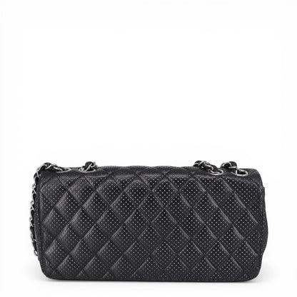 Chanel East West perforated schwarz