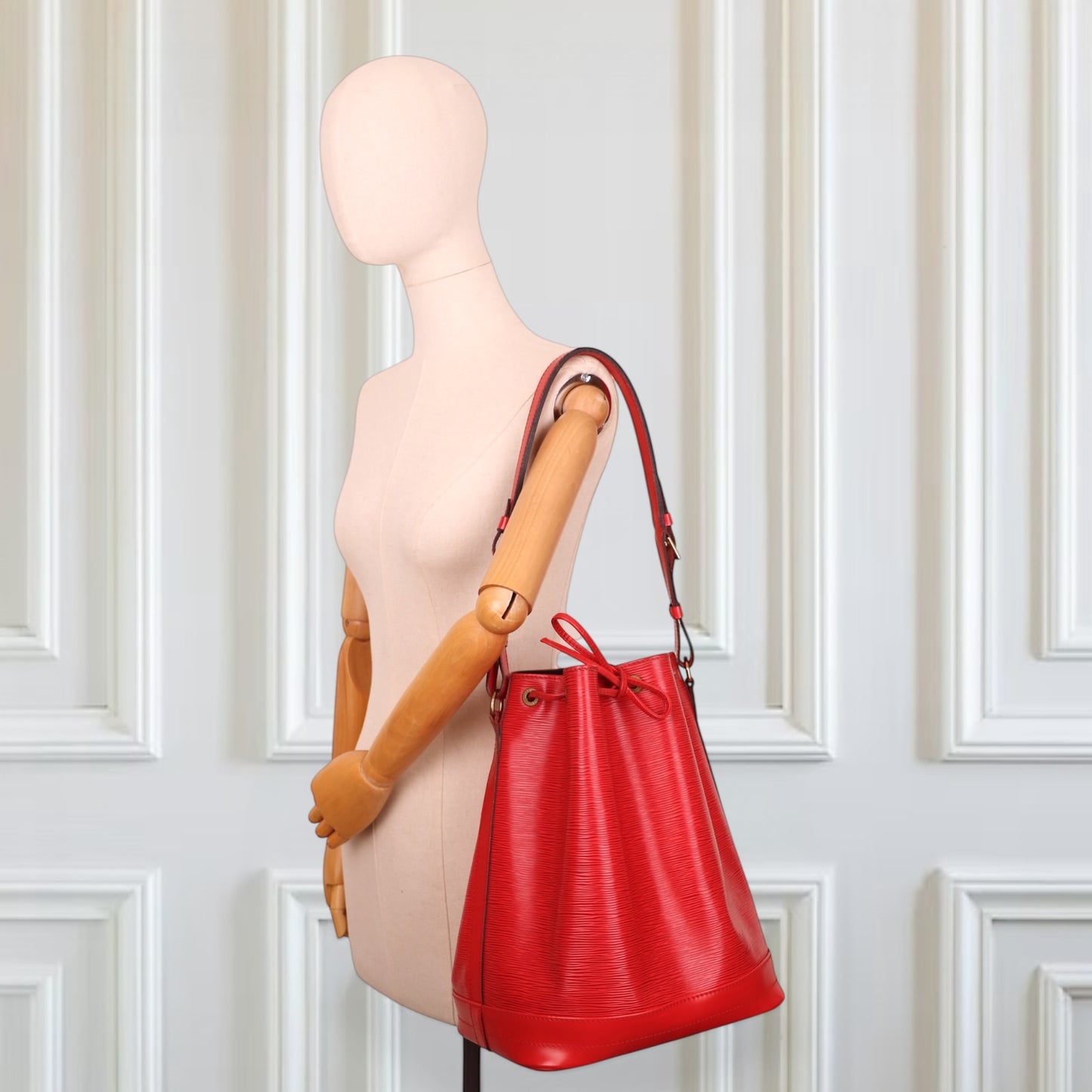 Louis Vuitton Grand noé epi rot