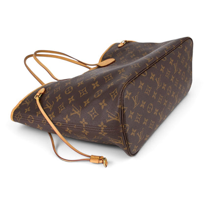 Louis Vuitton Neverfull MM + Pochette Monogram Cerise