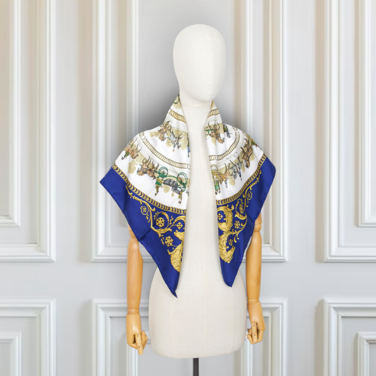 Hermès Carré " La Promenade de Longchamps" marine