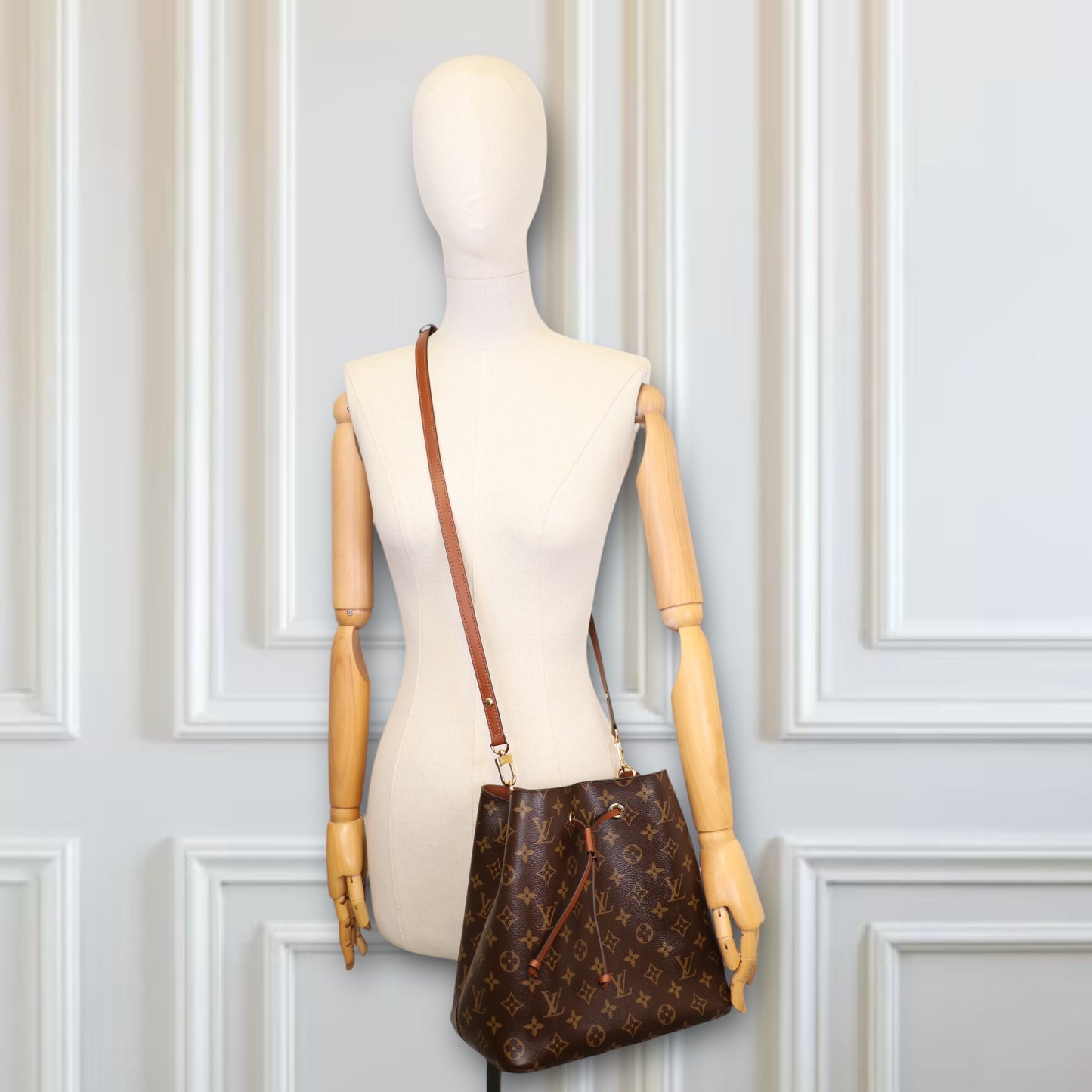 Louis Vuitton NéoNoé Monogram