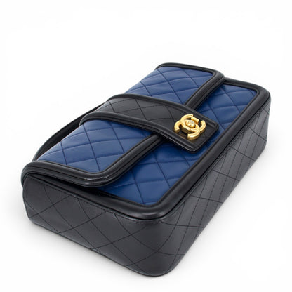 Chanel Tasche schwarz/blau
