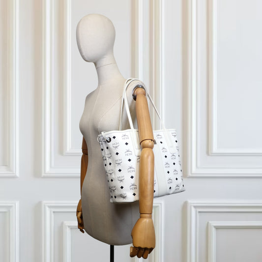 MCM Liz Small Wendeshopper weiss