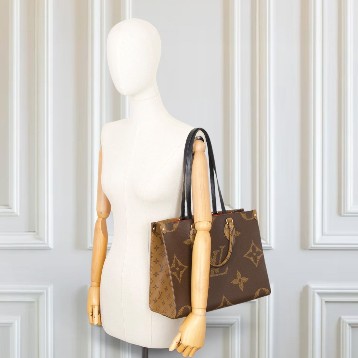 Louis Vuitton OnTheGo MM Monogram Giant