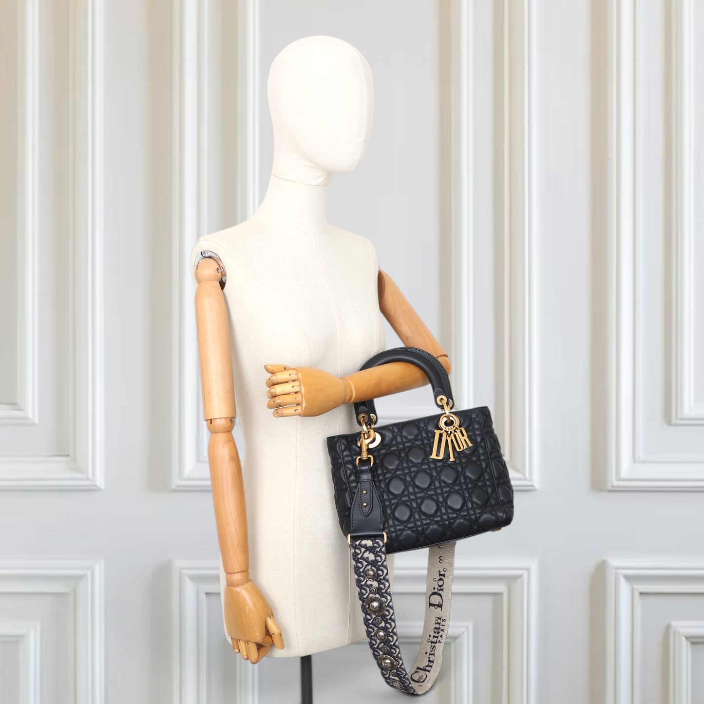 Dior Lady Dior Medium Nachtblau GHW