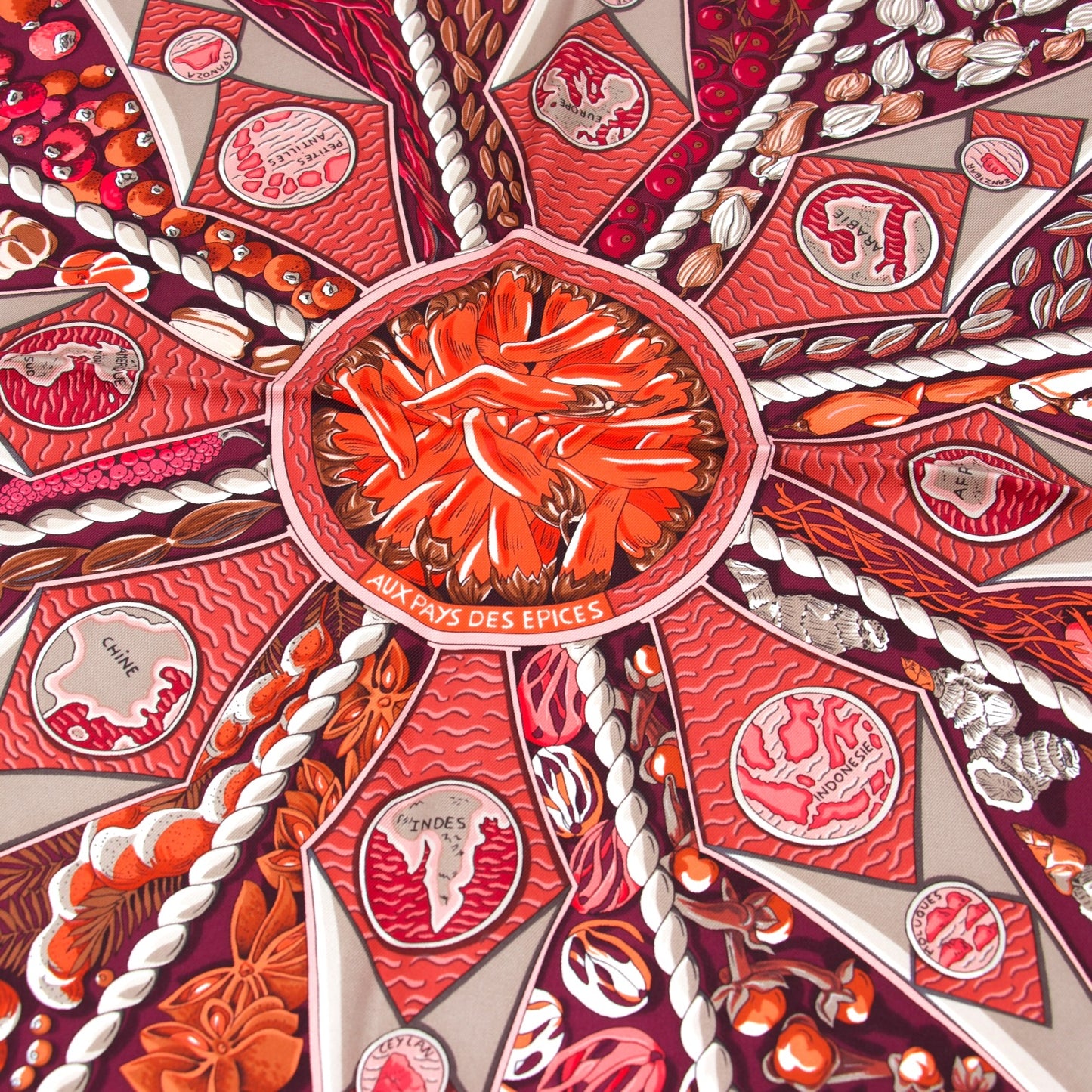 Hermès Carré "Aux Pays des Epices"