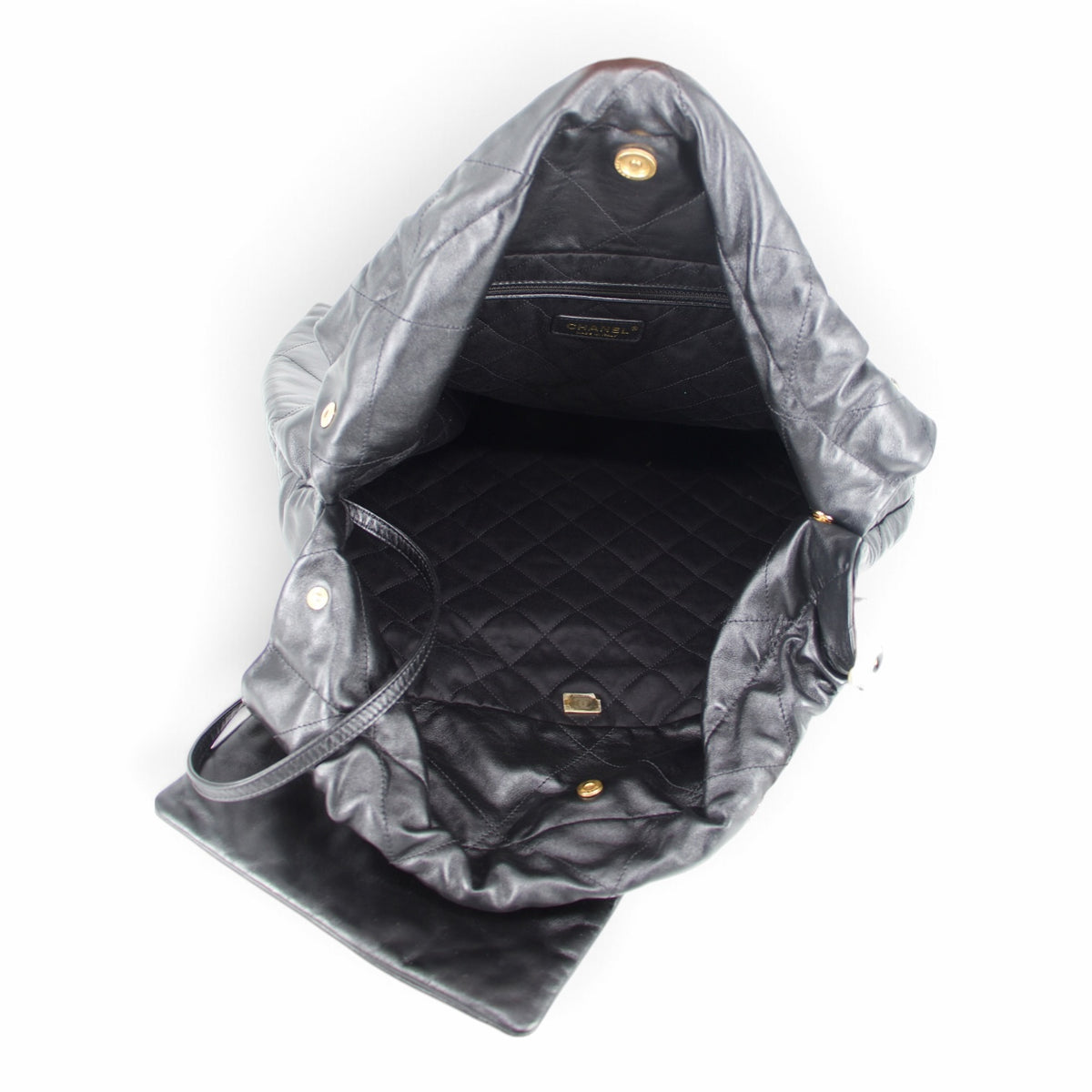 Chanel Medium 22 schwarz GHW